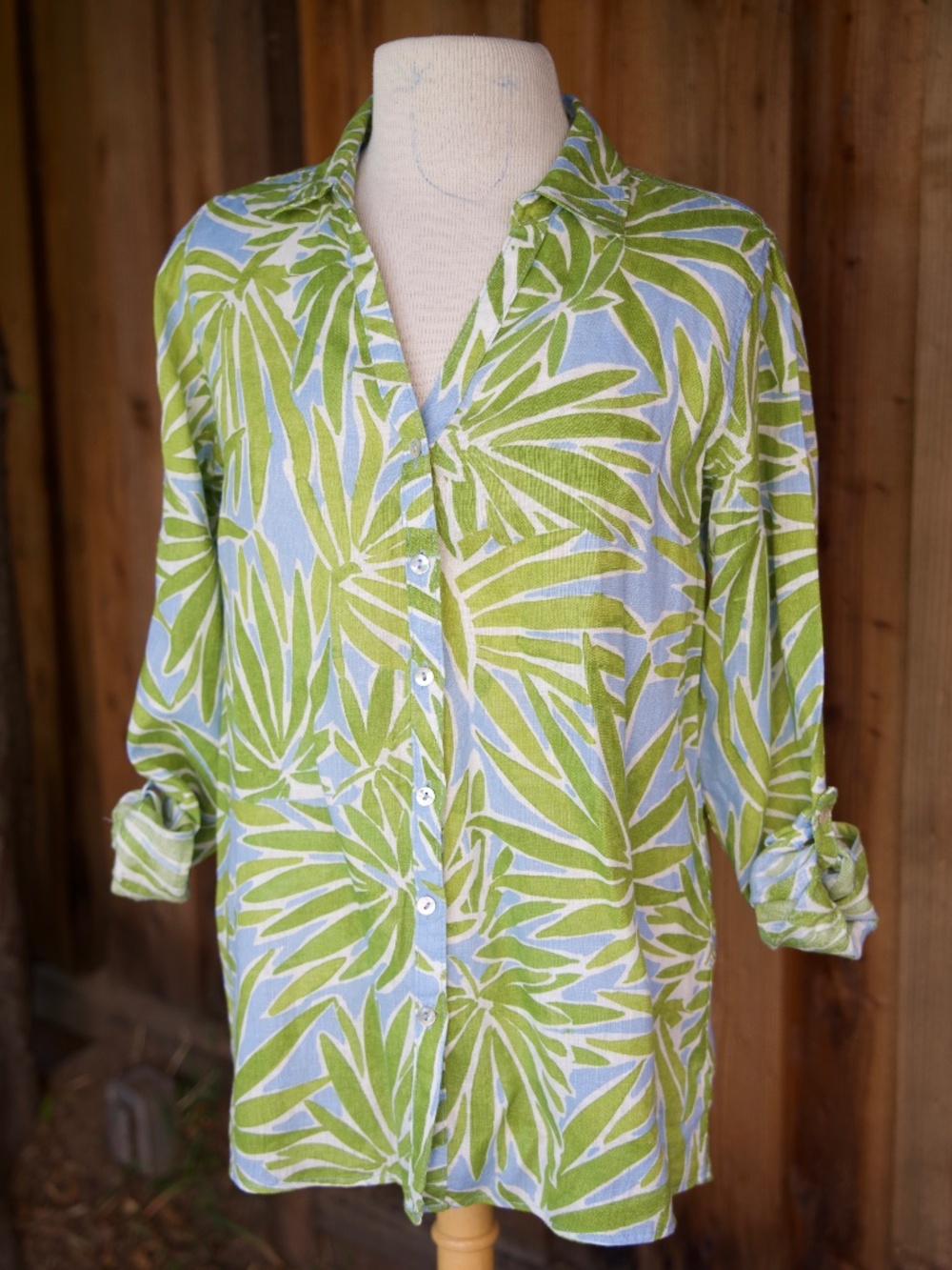 Sigrid Olson 100% Linen Blue & Green Tropical Plant Button Down Blouse Woman's S